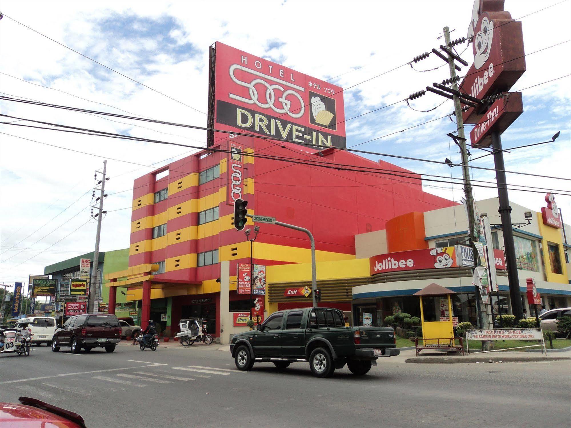 Hotel Sogo Cabanatuan Kültér fotó